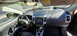 Mitsubishi Outlander 2012 (15 foto / 15)