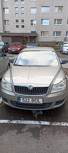 Scoda Octavia 2011 (2 foto / 3)