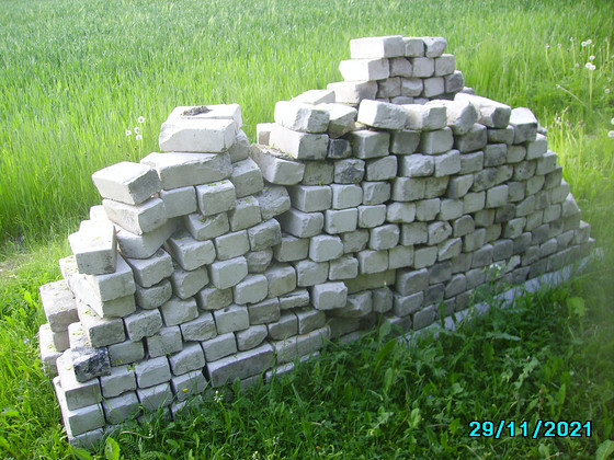Valged telliskivid