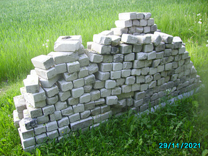Valged telliskivid (1 foto / 1)