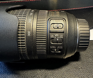 Nikon AF-S Nikkor 24-70 objektiiv+ AF-S Nikkor70-300 (6 foto / 8)