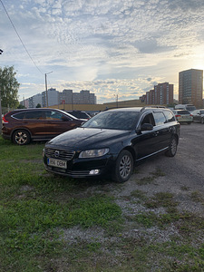 Volvo v70 2.0 180kw (10 foto / 11)