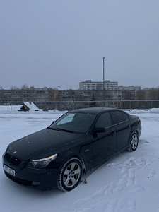 BMW 530xd 173kw (1 foto / 14)