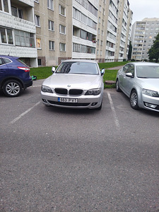 Müüa BMW 740i (5 foto / 6)