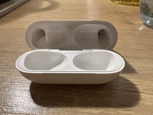 Airpods / Airpods Original ümbris (4 foto / 6)