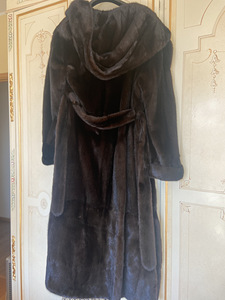 Шуба из норки (1 фото из 1)