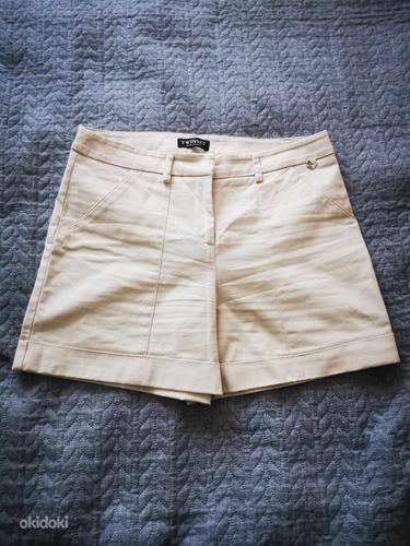 Klassikalised lühikesed püksid TWINSET (Itaalia) , 42 suurus (foto #1)