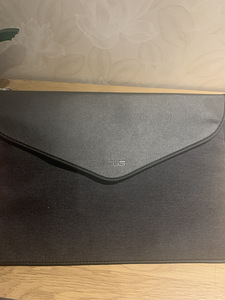 Продаю ASUS ZenBook 13 (OLED+HDR) (3 фото из 4)