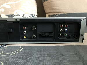 Samsung DVD-V7600K (2 foto / 2)