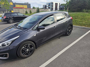 Kia Ceed (2 фото из 7)
