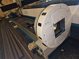 Fiber-laseri operaator (2 foto / 2)