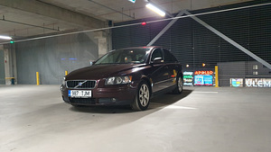 Продам Volvo S40 2.0 2005 (3 фото из 10)