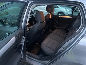 Volkswagen Golf 6 1.4 59kw (5 foto / 10)