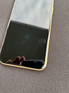iPhone XR 128 gb Yellow (3 foto / 5)