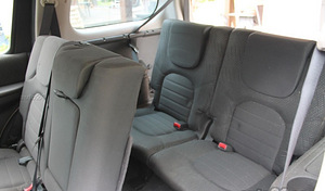 NISSAN PATHFINDER 2.5 2011 (9 foto / 13)