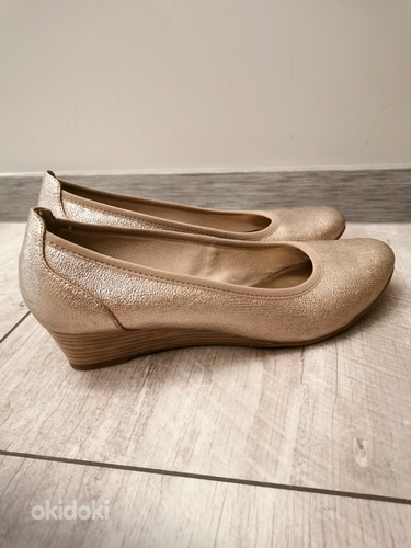 Женская обувь с.39 (фото #2)