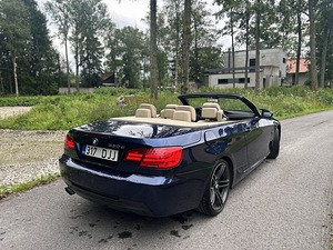 BMW 330d, Kabriolett, 3.0 180kW (3 foto / 15)