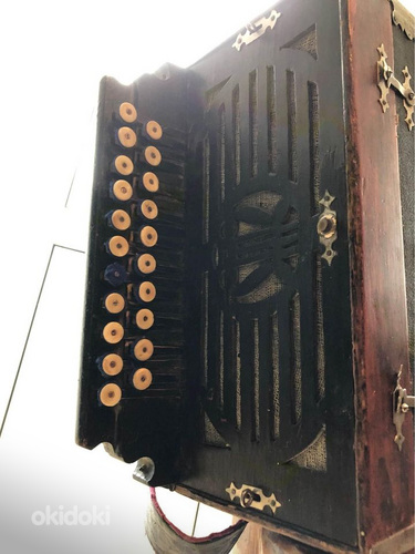 Käsitööna valmistatud antiikne kromaatiline puidust akordion (foto #4)