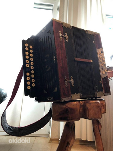 Käsitööna valmistatud antiikne kromaatiline puidust akordion (foto #5)