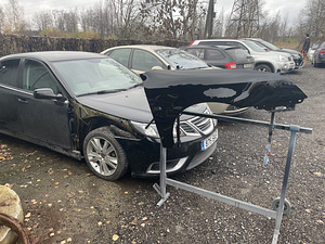 Saab 9-3 2003-2007 esitiivad Uued ! (3 foto / 3)