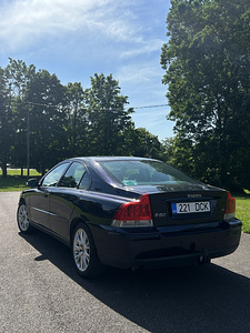 Volvo S60 2.4 D5 136KW Facelift Summum (Reg.Tasu) (4 foto / 11)