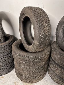 Continental Ice Contact 2 225/60/r18 talverehvid (1 foto / 3)