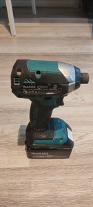 Makita DTD153 juhtmeta löökdraiver (4 foto / 5)
