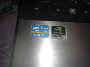 Asus A55V (2 фото из 5)