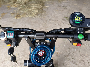 Ultron T10 2WD (4 foto / 4)