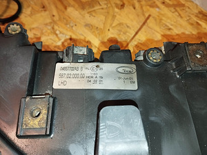 CHRYSLER GRAND VOYAGER 2001-2004 - VASAK JA PAREM ESITULED (3 foto / 7)