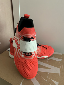 Кроссовки reebok Pump (3 фото из 3)