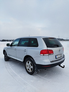 Vw Touareg. 2.5 128kw (4 foto / 7)