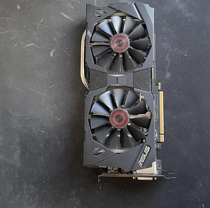 GTX 970 ASUS STRIX 4GB (1 foto / 3)