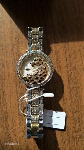 Женские наручные часы, новые (фото #2)