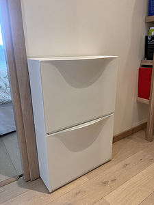 Ikea Trones jalatsikapp/kummut (3 foto / 3)