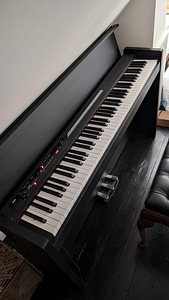 Digital piano Korg LP-380 (2 foto / 3)