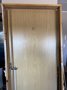 Puidust tuletõkeuks uks 2000*1000 mm Assa lukk (1 foto / 6)