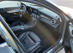 Mercedes-Benz 2019 c-class (4 foto / 7)