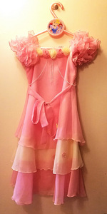Праздничное ванильно розовое платье, девочка 7-9 лет