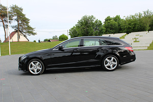 Mercedes-Benz CLS 350 AMG Shooting Brake 2014 (2 foto / 15)
