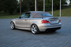 BMW 135 M-Pakett 3.0 N54 225kW (10 foto / 15)