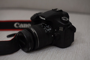Canon 60D + 18-55mm F3.5-5.6 IS II (1 foto / 5)