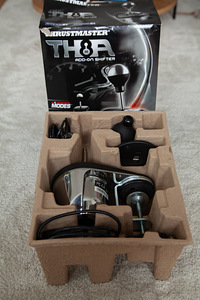 Thrustmaster T300RS GT + руль TH8A + шифтер (6 фото из 7)
