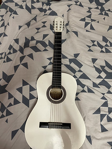 Guitar Classic (1 foto / 3)