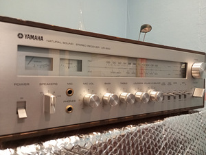 Yamaha CR-600 (1 фото из 10)
