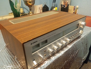 Yamaha CR-600 (7 фото из 10)