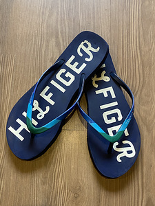 Tommy Hilfiger plätud nr 40 (1 foto / 2)