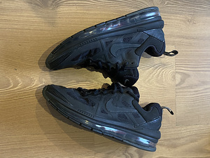 Nike Air tossud nr 37,5 (1 foto / 5)