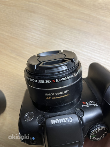 Canon PowerShot SX10 IS (фото #3)