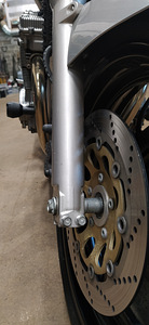 Suzuki GSF 600 (9 фото из 10)